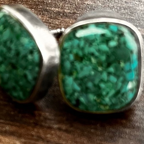 Stilpada sterling silver turquoise inlay stud earrings - Picture 1 of 5